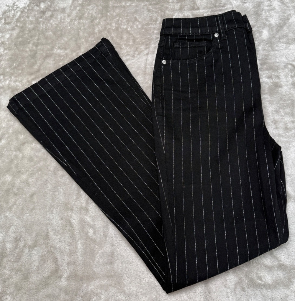 Loft Slim Flare Black Metallic Silver Pinstripe Black Jeans Womens Size 6